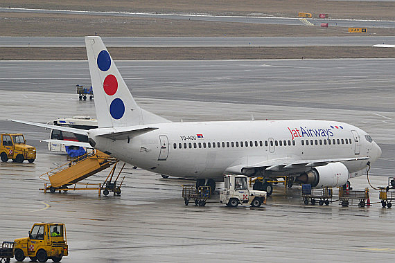 JAT Airways Air Serbia Boeing 737-300 YU-AOU_4 Foto PA Austrian Wings Media Crew JAT Airways Air Serbia Boeing 737-300 YU-AOU_4 Foto PA Austrian Wings Media Crew