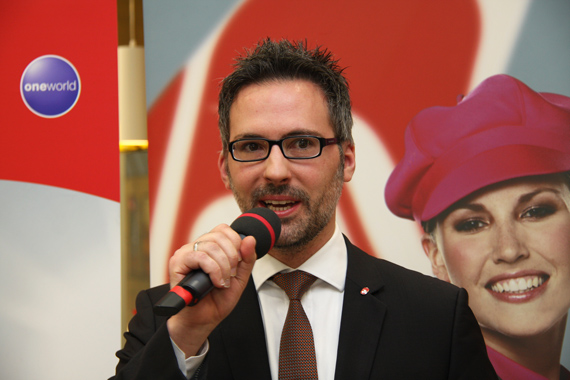 Stefan Magiera (Air Berlin) bei der Eröffnung - Foto: M. Dichler Stefan Magiera (Air Berlin) bei der Eröffnung - Foto: M. Dichler