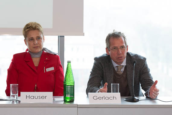 Anwalt Roland Gerlach erläuterte rechtliche Aspekte Anwalt Roland Gerlach erläuterte rechtliche Aspekte