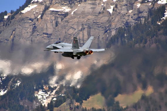 55 F-18 Schweizer LUftwaffe Meiringen Foto Andy Herzog