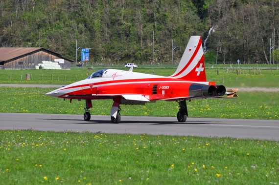 57 F-5 Patrouille Suisse Schweizer LUftwaffe Meiringen Foto Andy Herzog