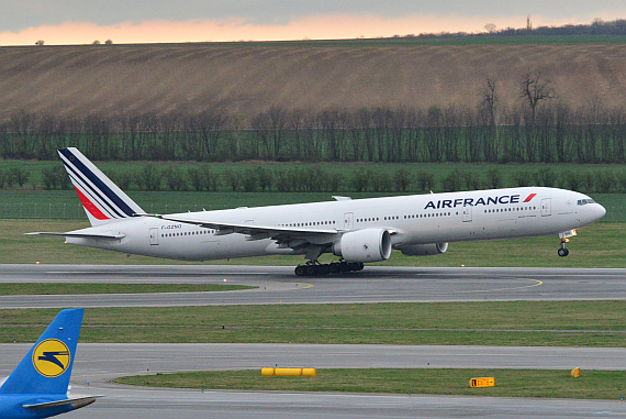 Air France Boeing 777-300ER F-GZNO_2 Foto PA Austrian Wings Media Crew