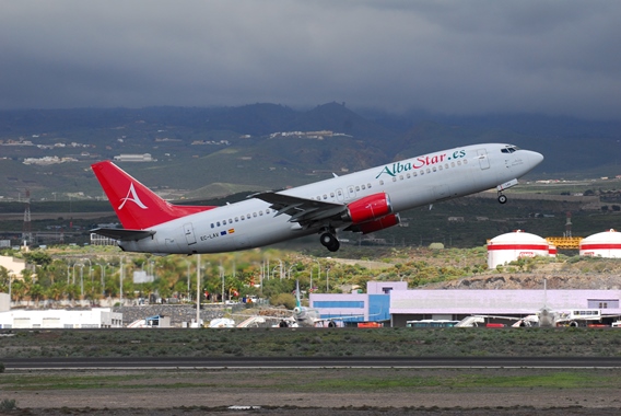 Teneriffa Albastar Boeing 737 18. by Andy Herzog