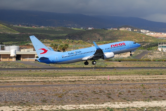 Teneriffa Boeing 737 neos 20. by Andy Herzog