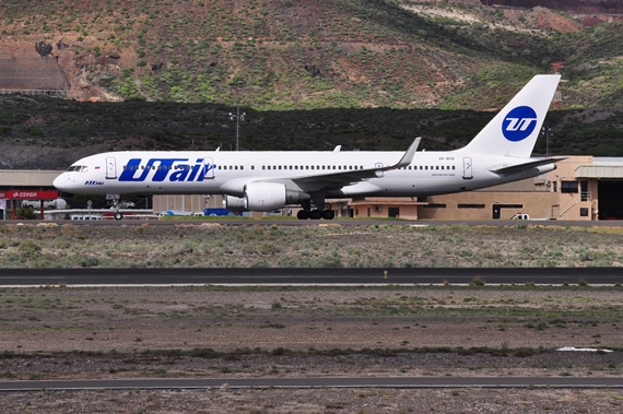 Teneriffa Boeing 757-200 Winglets Utair 31. by Andy Herzog Teneriffa Boeing 757-200 Winglets Utair 31. by Andy Herzog