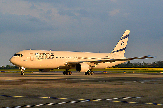 El Al Israel Airlines Boeing 767-300ER 4X-EAK_1 Foto PA Austrian Wings Media Crew