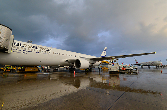 El Al Israel Airlines Boeing 767-300ER 4X-EAK_14 Foto PA Austrian Wings Media Crew