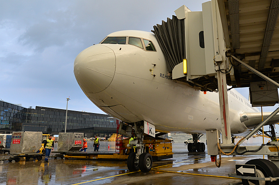 El Al Israel Airlines Boeing 767-300ER 4X-EAK_15 Foto PA Austrian Wings Media Crew