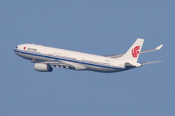 Air-China-4-Airbus-A330-300-Foto-RR-Austrian-Wings-Media-Crew