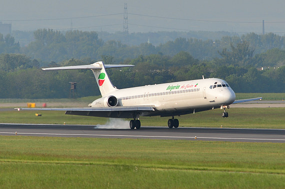 Bulgarian Aircharter MD80 LZ-LDJ_2 Foto PA Austrian Wings Media Crew