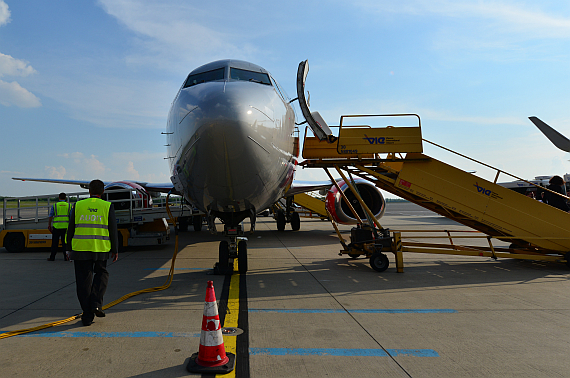 Jet2 Erstlandung Flughafen Wien Boeing 737-300 G-CELK_6 Foto PA Austrian Wings Media Crew