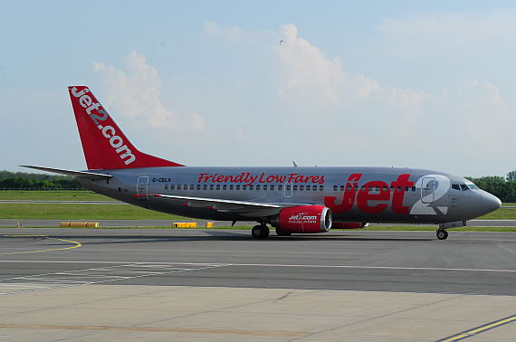 Jet2 Erstlandung Flughafen Wien Boeing 737-300 G-CELK_7 Foto PA Austrian Wings Media Crew