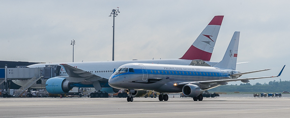 Markus Dobrozemsky LOT Polish AIrlines Retro Embraer E175 SP-LIE