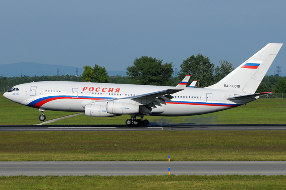 Rossiya - Russia State Transport Company Ilyushin Il-96-300 - Foto: Austrian Wings Media Crew
