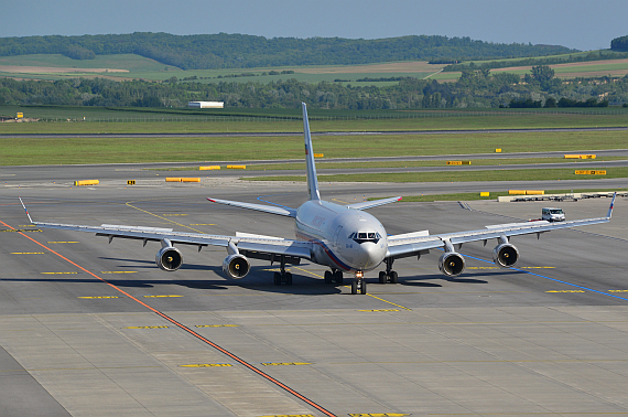 Rossiya IL-96 RA-96019_5 Foto PA Austrian Wings Media Crew