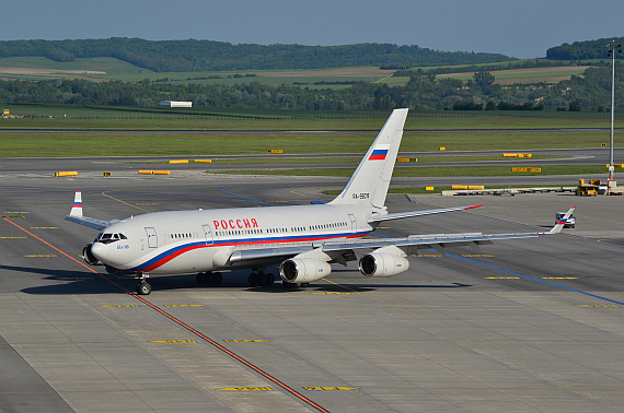 Rossiya IL-96 RA-96019_6 Foto PA Austrian Wings Media Crew