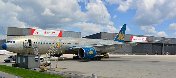 AUA Austrian Airlines Boeing 777 ohne Lackierung Testflug 31. Mai 2014 OE-LPE_DSC_1388 Foto PA Austrian Wings Media Crew