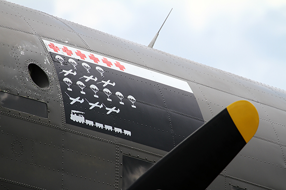Auch Transporter wurden von ihren Crews mit "Scoreboards" verziert Auch Transporter wurden von ihren Crews mit "Scoreboards" verziert