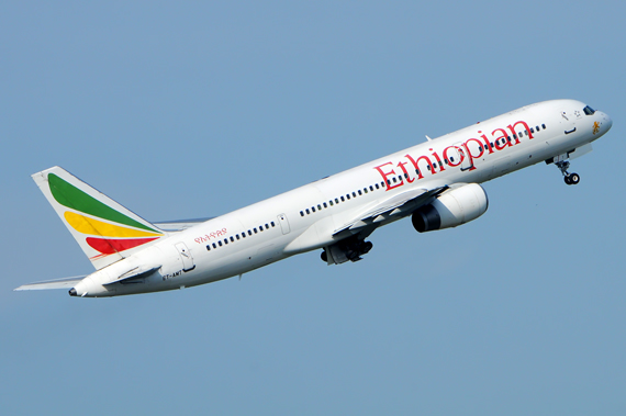 Ethiopian Airlines Boeing 757-200 beim Start nach Stockholm - Foto: Austrian Wings Media Crew