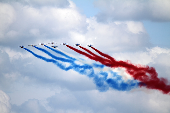 Die Patrouille de France zeigte eindrucksvoll ihr Können... Die Patrouille de France zeigte eindrucksvoll ihr Können...