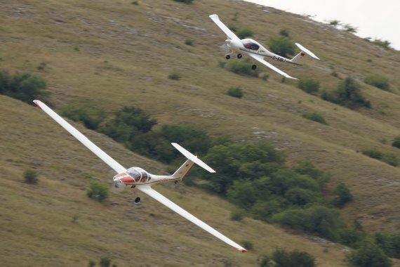 Spitzerberg Formationsflug Anton Wildberger 20140629_11_WildbergAIR