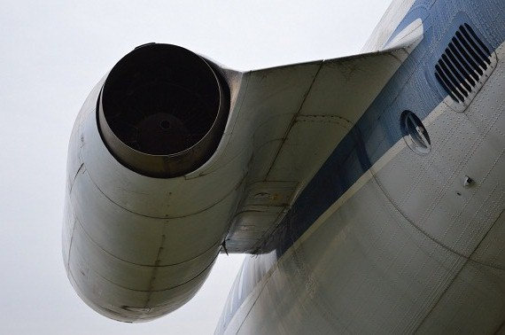 Ein TU-134 Triebwerk ohne Schubumkehr, wie auf den Ur - Versionen im Einsatz. Ein TU-134 Triebwerk ohne Schubumkehr, wie auf den Ur - Versionen im Einsatz.