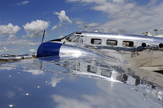 Eine der beiden Beech 18 - Foto: Arthur Hutterer Eine der beiden Beech 18 - Foto: Arthur Hutterer