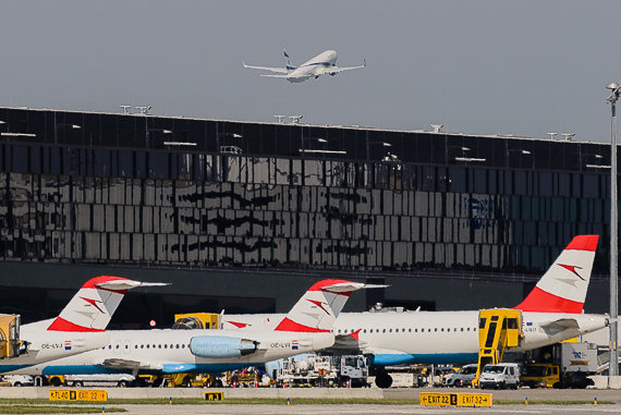 Climbing out and heading for TLV - Foto: Markus Dobrozemsky