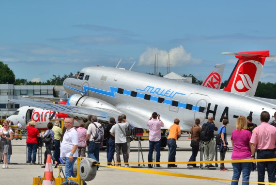 Li-2 Menschen Foto PA Austrian Wings Media Crew