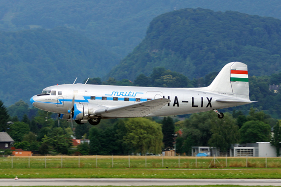 Die Li-2 beim Fly-In am Freitag - Foto: Lukas Kinneswenger Die Li-2 beim Fly-In am Freitag - Foto: Lukas Kinneswenger