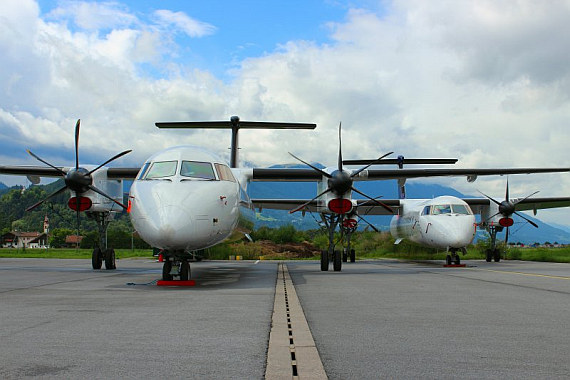 AUA Austrian Airlines Tyrolean Q400 LOWI_160814_OE_LGO_und_OE_LGP_PH_DHQ_04 Christian Schöpf