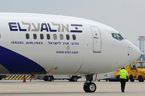 El Al Israel Airlines Boeing 737-900 4X-EHE_8 Foto PA Austrian Wings Media Crew