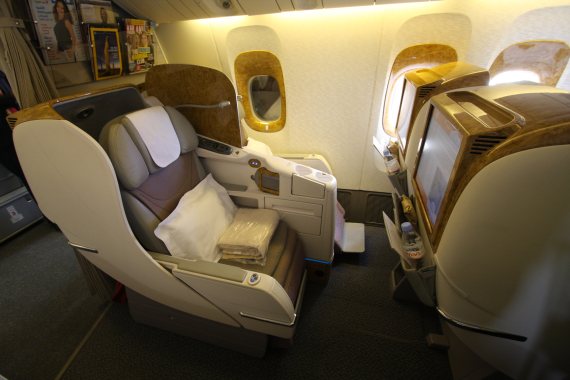 Emirates Boeing 777-300ER First Class Foto FFW
