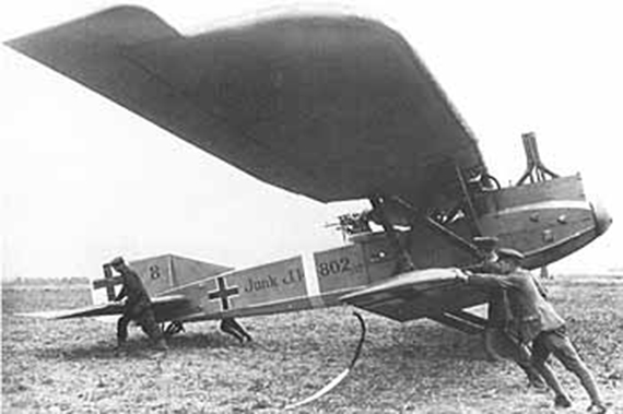 Ein Junkers J Erdkampfflugzeug in Metallbauweise