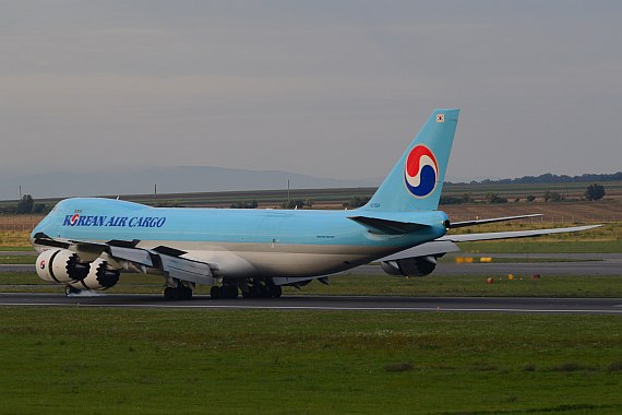Korean Air Boeing 747-8F ERstlandung Wien HL7624_6 Foto PA Austrian Wings Media Crew Korean Air Boeing 747-8F ERstlandung Wien HL7624_6 Foto PA Austrian Wings Media Crew