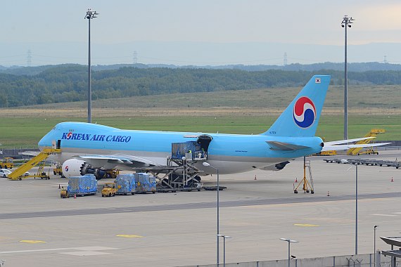 Korean Air Boeing 747-8F ERstlandung Wien HL7624_8 Foto PA Austrian Wings Media Crew