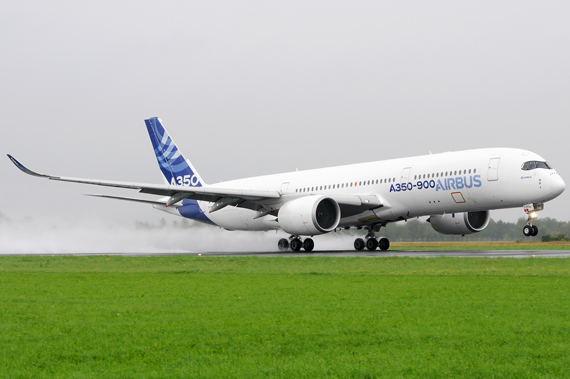 Airbus A350-900 rotate Linz - Foto: Austrian Wings Media Crew