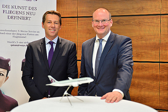 Günter Saurwein, Qatar Country Manager für Deutschland und Österreich mit VIE-Vorstand Julian Jäger.