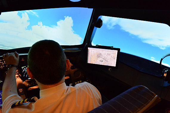 "Paperless Cockpit" im A320 von Viennaflight. "Paperless Cockpit" im A320 von Viennaflight.