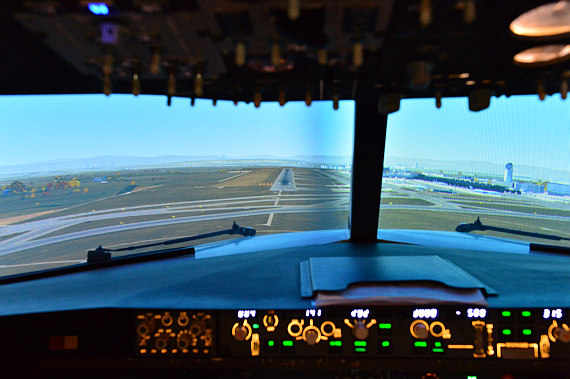Endanflug RWY 29 Flughafen Wien: "Cleared to land!" Endanflug RWY 29 Flughafen Wien: "Cleared to land!"