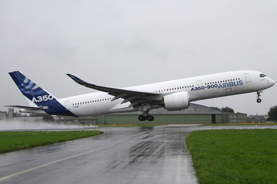 Airbus A350-900 in Linz