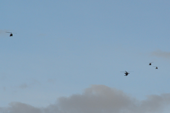 Bundesheer Hubschrauber Anflug Heldenplatz 2014 Foto PHuber