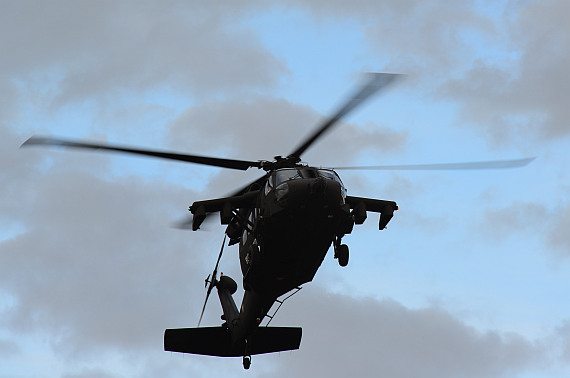 Bundesheer Hubschrauber Anflug Heldenplatz 2014_6 Sikorsky Black Hawk Foto PHuber