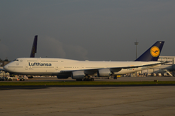 747-8I der Lufthansa in Frankfurt.