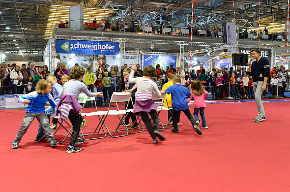 Um die jüngsten Besucher bei Laune zu halten, gab es spezielle Spiele für die Kinder.