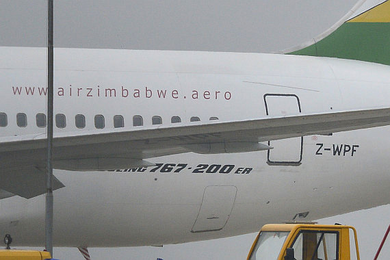 Air Zimbabwe Boeing 767-200ER Z-WPF Foto PA Austrian Wings Media Crew_3