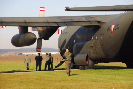 Cockpit C-130 Hercules Bundesheer in LOXN_2 Foto Thomas Lenger