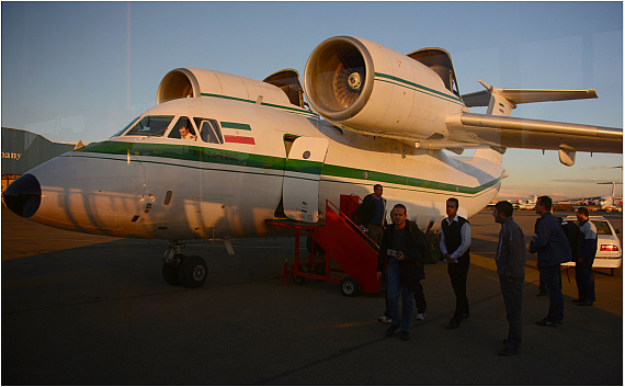 Im Anschluss an den 747-Rundflug ging es überraschenderweise mit einer AN-74 der Revolutionsgarden noch einmal in die Luft.