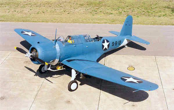 Die aus dem Lake Michigan geborgene SB2U Vindicator nach ihrer Restaurierung