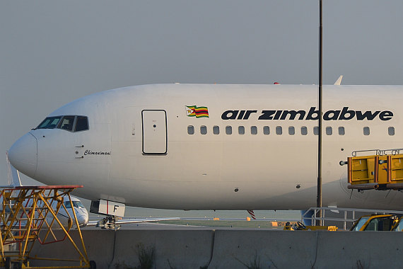Teil 2 Air Zimbabwe Boeing 767-200ER Z-WPF Foto PA Austrian Wings Media Crew_1